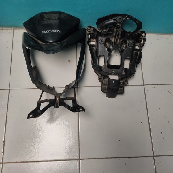 Batok lampu depan verza set cover lampu depan dudukan plat nomer no cover Lampung samping set full a