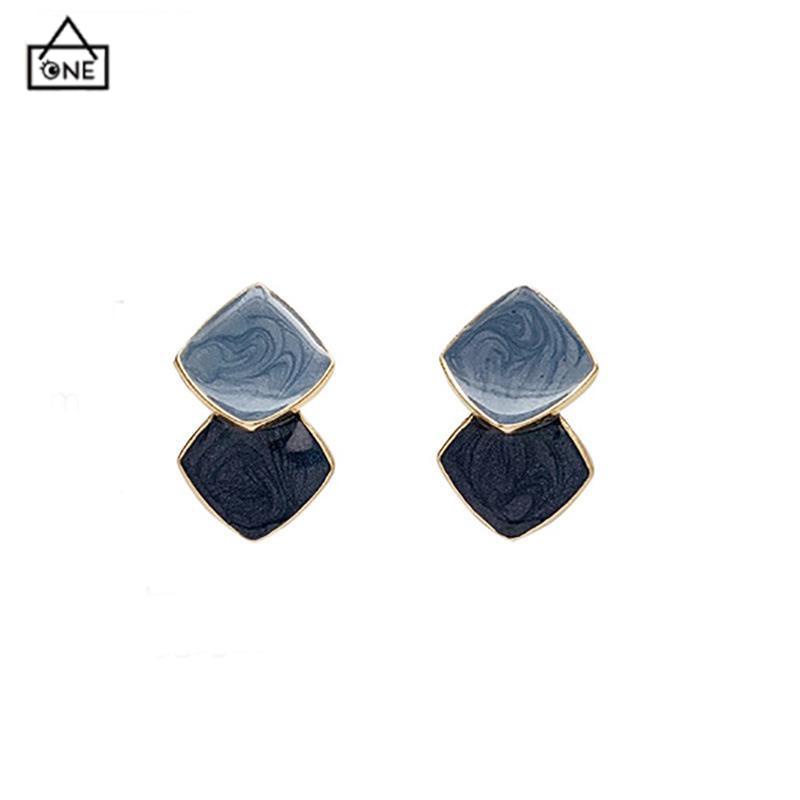 COD❤️Anting Gaya Korea Kecil Baru Fashion Wanita Anting Retro Mutiara Stud Earrings -A.one