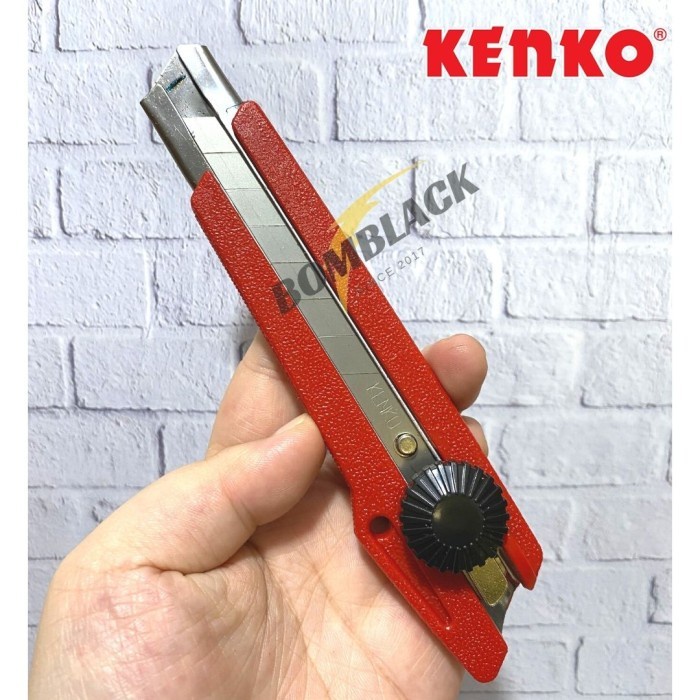 PAKET Cutter KENKO Besar L-500 + 5 pcs Isi Pisau Cutter L-150 Kater