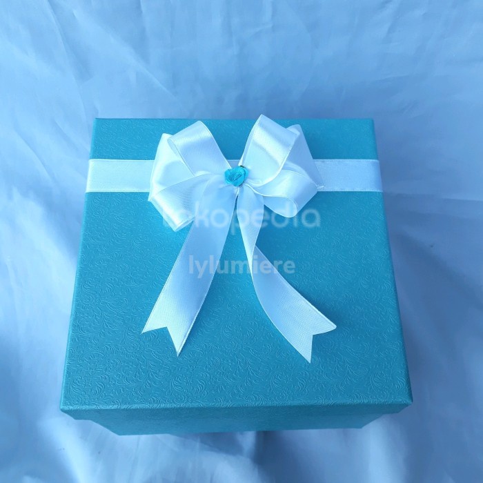 

⭐BISA COD⭐ gift box kotak kado hampers parcel 25x20x10 cm