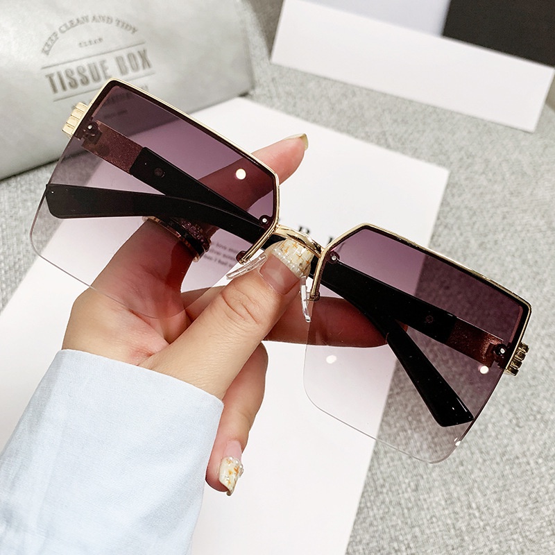 Kacamata Hitam Fashion Square Aesthetic Shades Untuk Wanita/Pria Metal Frame Sunglasses Eyewear