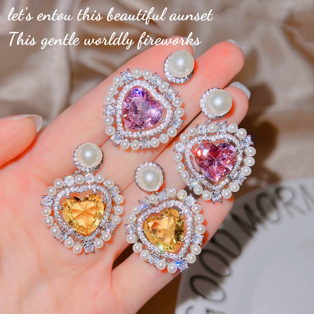 Goldkingdom Aksesoris Perhiasan Fashion Ready Stock Halus Ringan Mewah Berlian Kuning Cinta Cocok Anting Mutiara Kelompok Perempuan Rasa Wajah Kecil Anting Berlian Merah Muda Terang