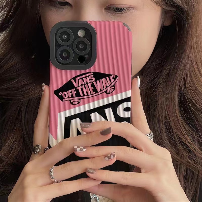 【Lamb Skin】Cool Black and Pink Vans Soft Case for IPhone 6S 7 Plus 8 Plus X XS XR XS Max 11 13 12 14 PRO Max 14 Plus 12 13 Mini Camera Protect Fashion Baolongwish Casing