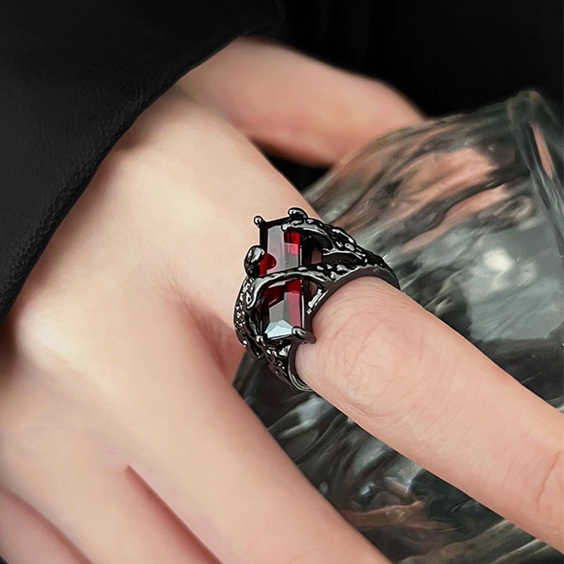 Cincin Tidak Teratur Dengan Zirkon Merah Aesthetic Egirl Hollow Vintage Red Stone Rings Untuk Wanita Y2k Duri Terbuka Cincin Perhiasan