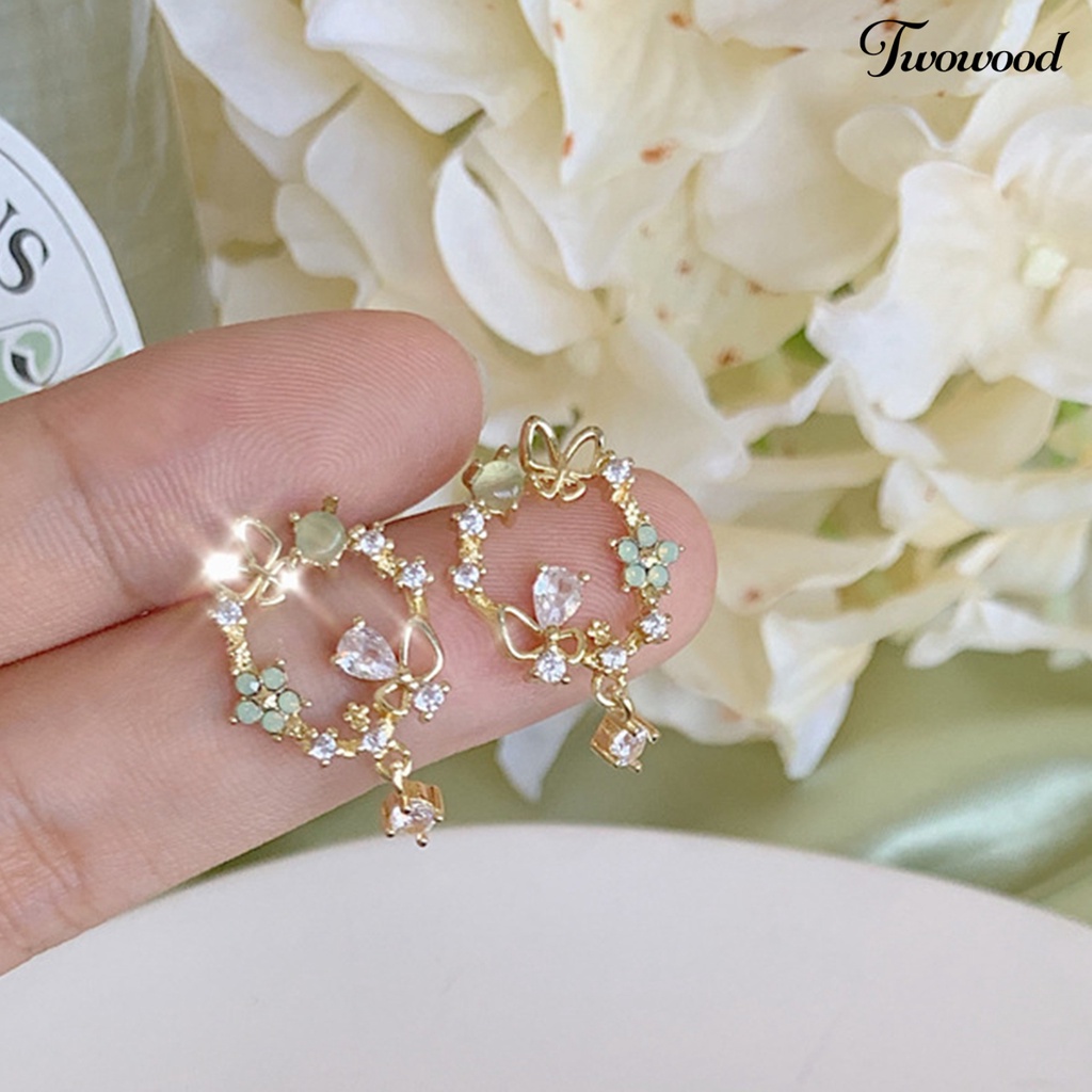 Twowood 1pasang Anting Menjuntai Glitter Garland Bentuk Temperamen Manis Bunga Kupu-Kupu Berlian Imitasi Stud Earrings Untuk Pacaran