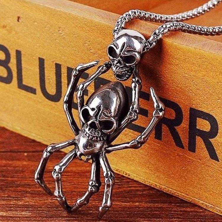 Retro Bergaya Kalung Tengkorak Ganda Punk Fashion Kalung Liontin Spider Berlebihan Untuk Pria Perhiasan Pesta