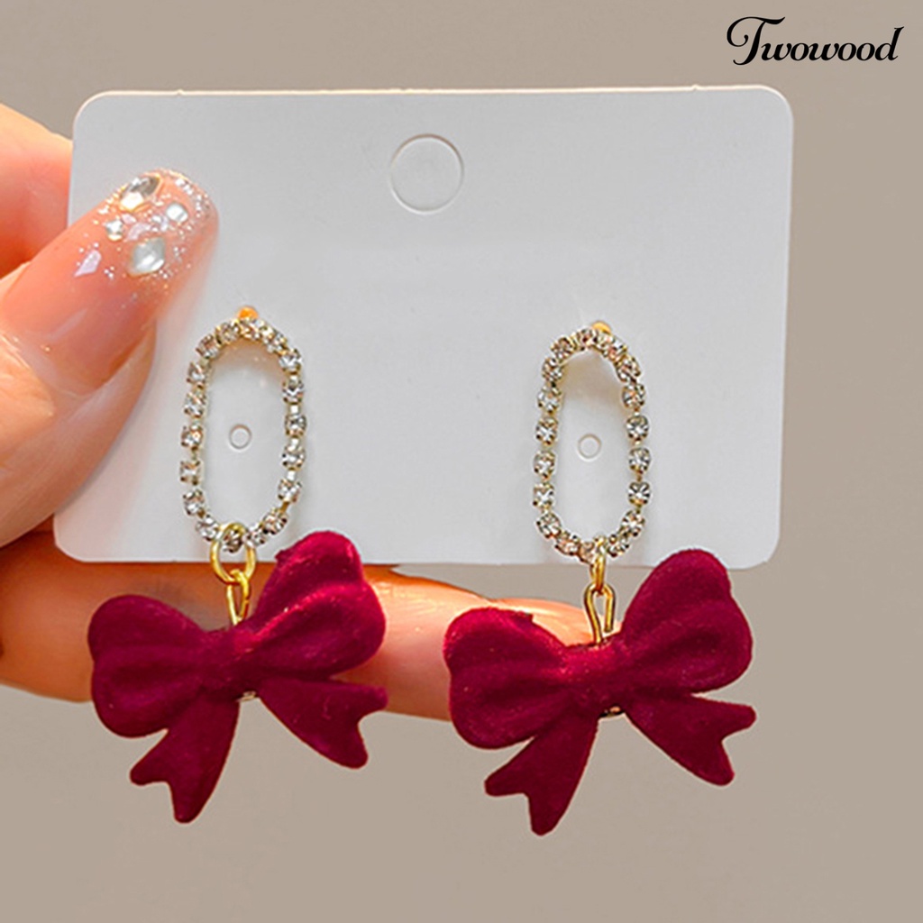 Twowood 1pasang Anting Stud Pola Geometris Gaya Cina Temperamen Liontin Electroplating Dekorasi Fashion Item Merah Meriah Perempuan Anting Aksesoris Pakaian