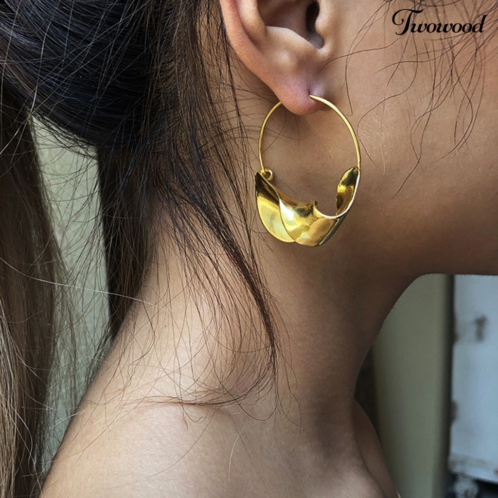 Twowood 1pasang Statement Earrings Retro Punk Tetesan Air Logam Berat Mewah Warna Emas Perak Drop Earrings Fashion Jewelry