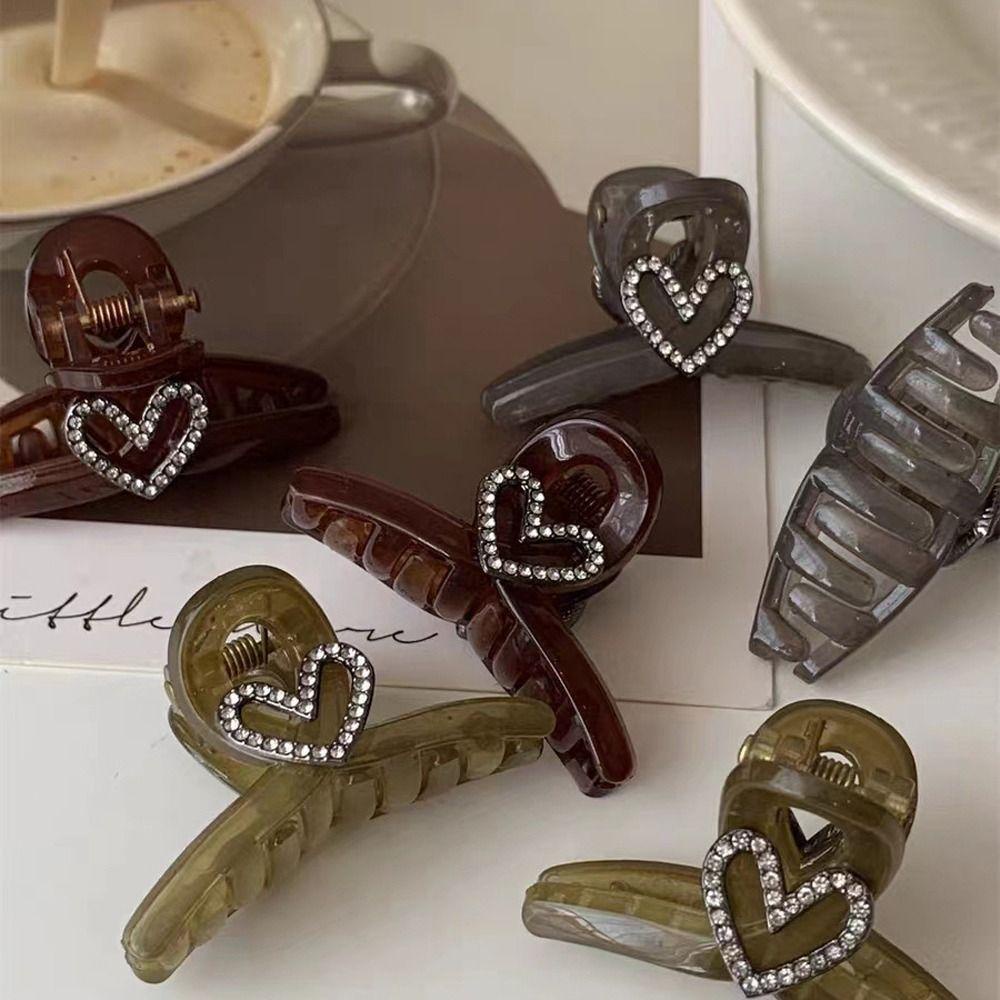 Agustina Wanita Klip Hiu Mini Elegan Temperamen Indah Jantung Rambut Mengambil Klip Gadis Hadiah Hiasan Kepala Berlian Imitasi Gaya Korea Klip Rambut