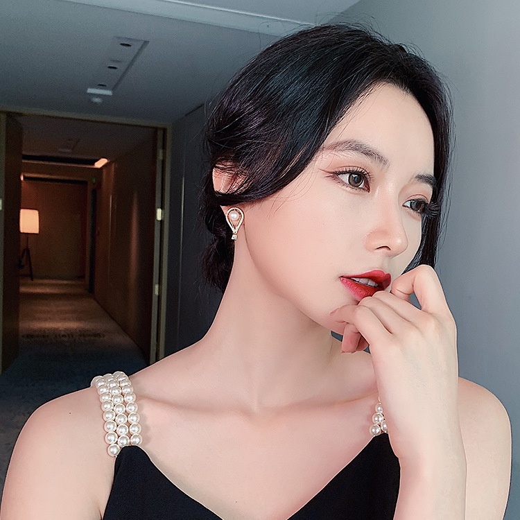 S925 Perak Jarum Desainer Korea Gaya Pengakuan Balon Mutiara Zirkon Tahun Gaya Baru Berkelas Earrings Earrings