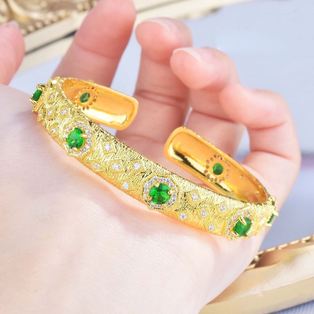 Goldkingdom Fashion Perhiasan Aksesoris Ready Stock Itali Bertekstur Ukir Emas Zamrud Zirkon Gelang Handmade Buchian Berlian Berlapis 18 K Terbuka Gelang