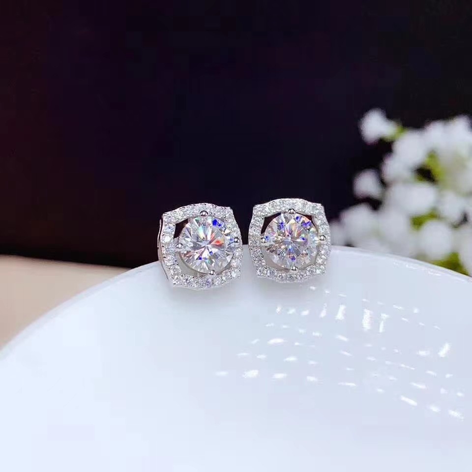 Goldkingdom Aksesoris Perhiasan Fashion Ready Stock Import Mosan Diamond Ear Studs Princess Square Tas 50butir 1karat Ear Studs