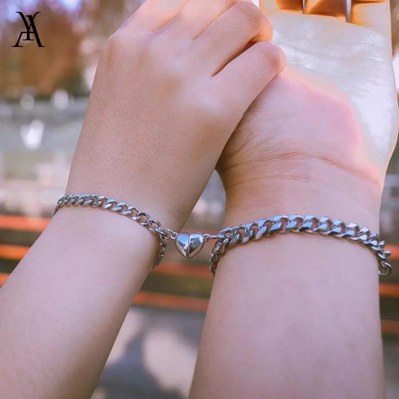 AY(CN) Set Gelang Rantai Magnetik Dengan Liontin Hati Warna Silver Untuk Pasangan