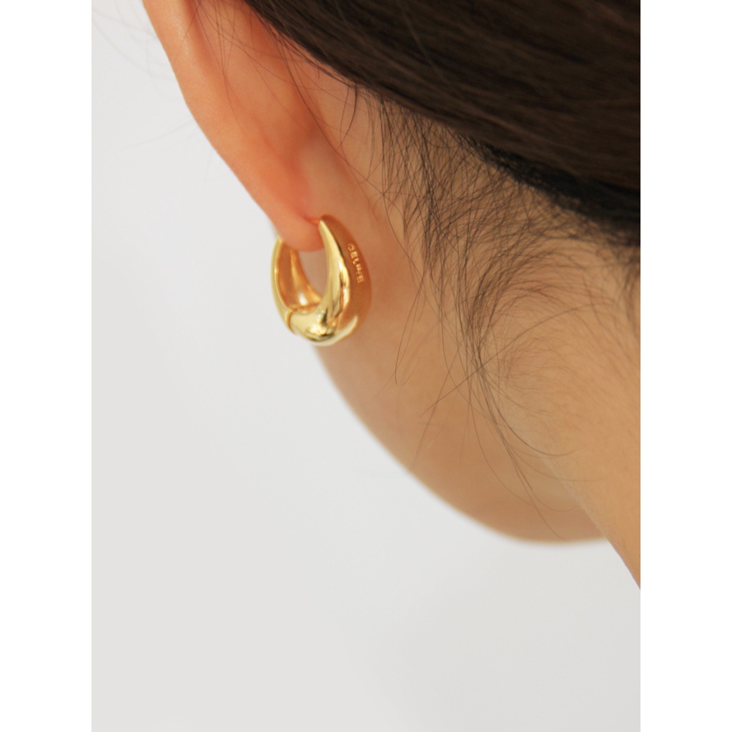 Goldkingdom Aksesoris Perhiasan Fashion Ready Stock French Retro Gold Eggshell Earrings Angin Dingin Sangat Sederhana Bergaya Senior Rasa Tetesan Air Logam Lingkaran Earbuckle Earrings