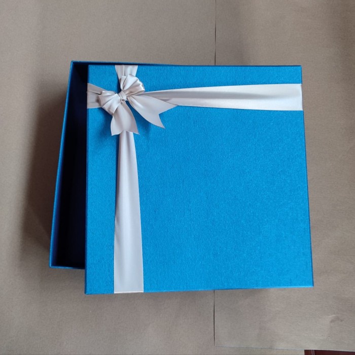 

⭐BISA COD⭐ Kotak Kado/Gift Box Ukuran 50x40x12