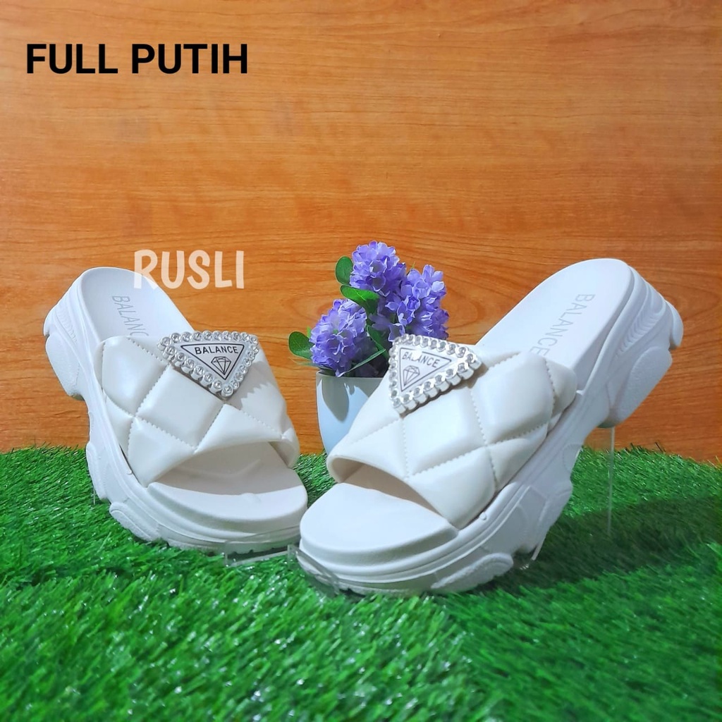 (COD) Sandal Selop Wedges Diamound Premium Jelly Import Balance 2032
