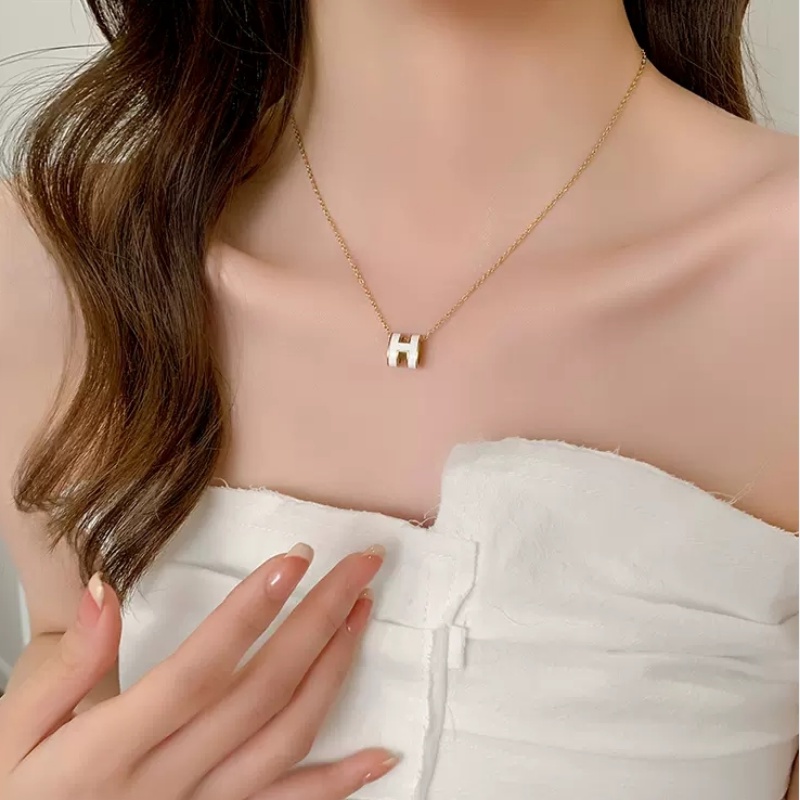 Roselife Hitam/Putih 3D Huruf H Liontin Kalung Untuk Wanita Gadis Fancy Emas Link Rantai Choker Necklaces Fashion Perhiasan Aksesoris