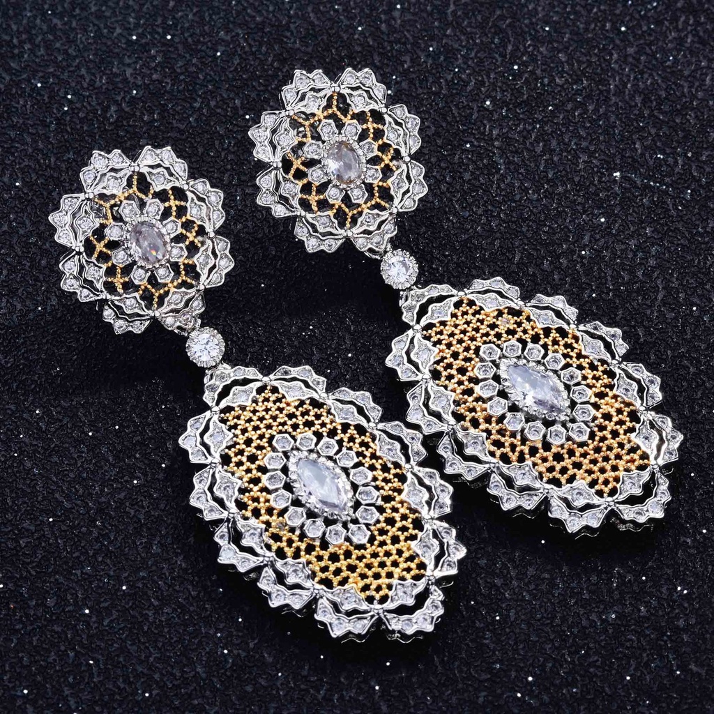 Goldkingdom Aksesoris Perhiasan Fashion Ready Stock Proses Gambar Itali Gaya Istana Anting Bujang Industri Berat Renda Melalui Bunga Ganda Electroplating Stud Perempuan