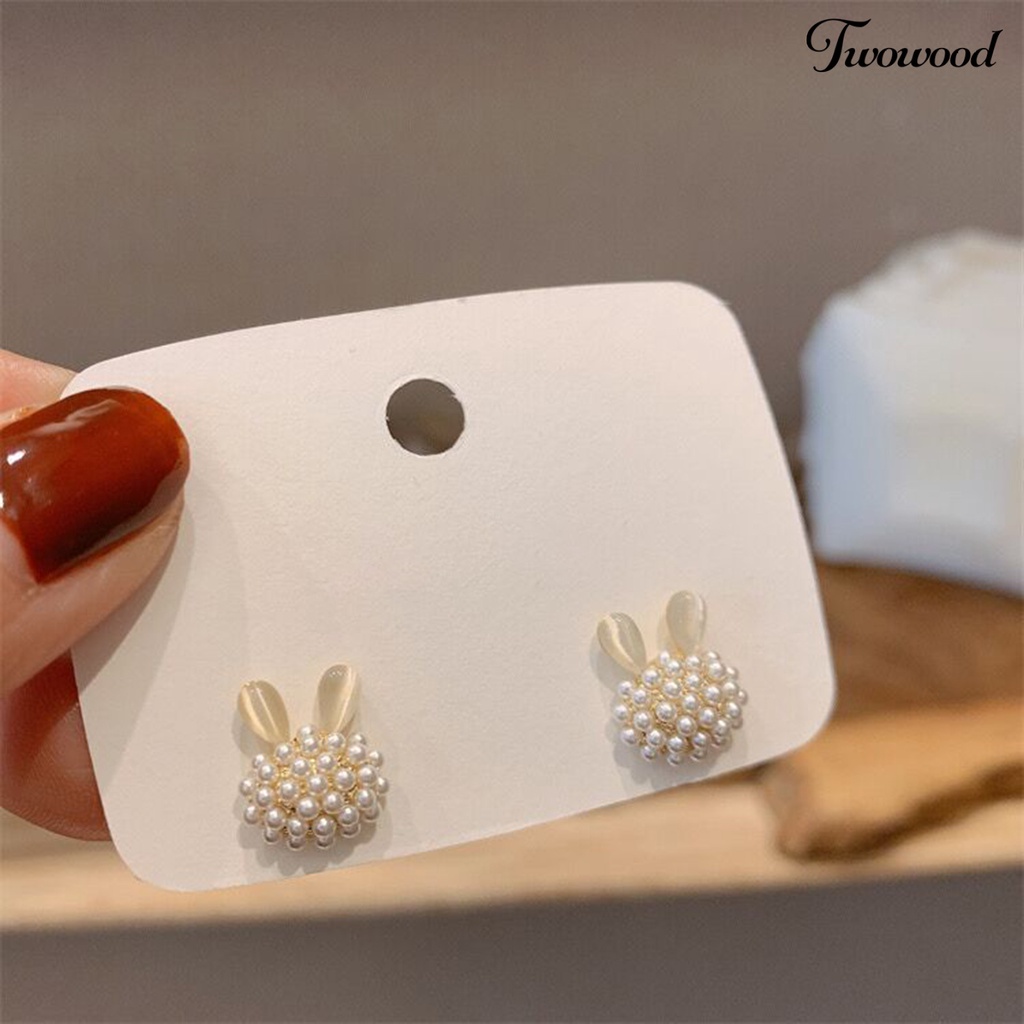 Twowood 1pasang Ear Studs Faux Opal Temperamen Elegan Lucu High Gloss Faux Pearl Rabbit Kelinci Wanita Anting Fashion Perhiasan