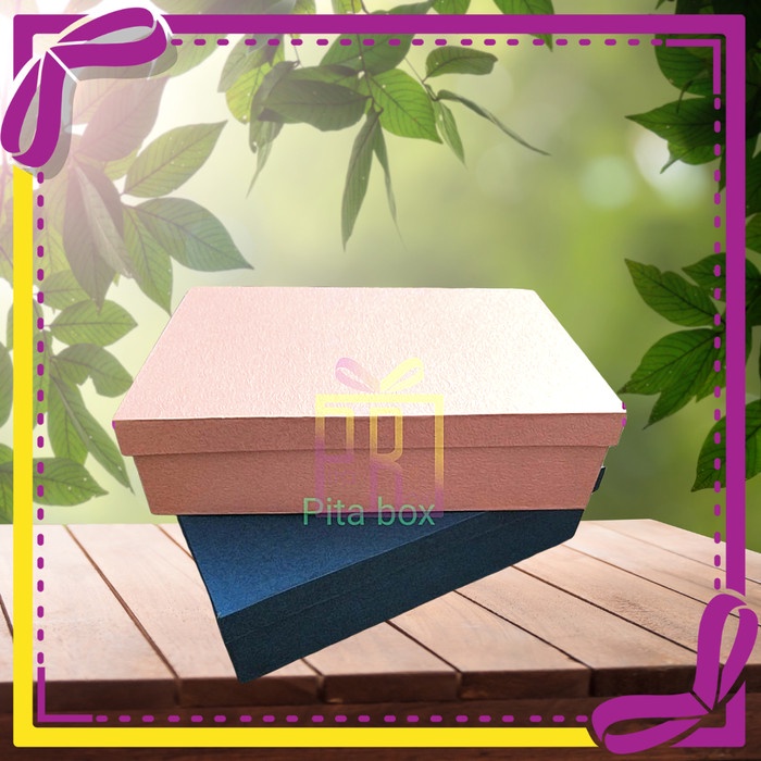 

⭐BISA COD⭐ Kotak box eksklusif FREE pita / kotak kado 27x18x7