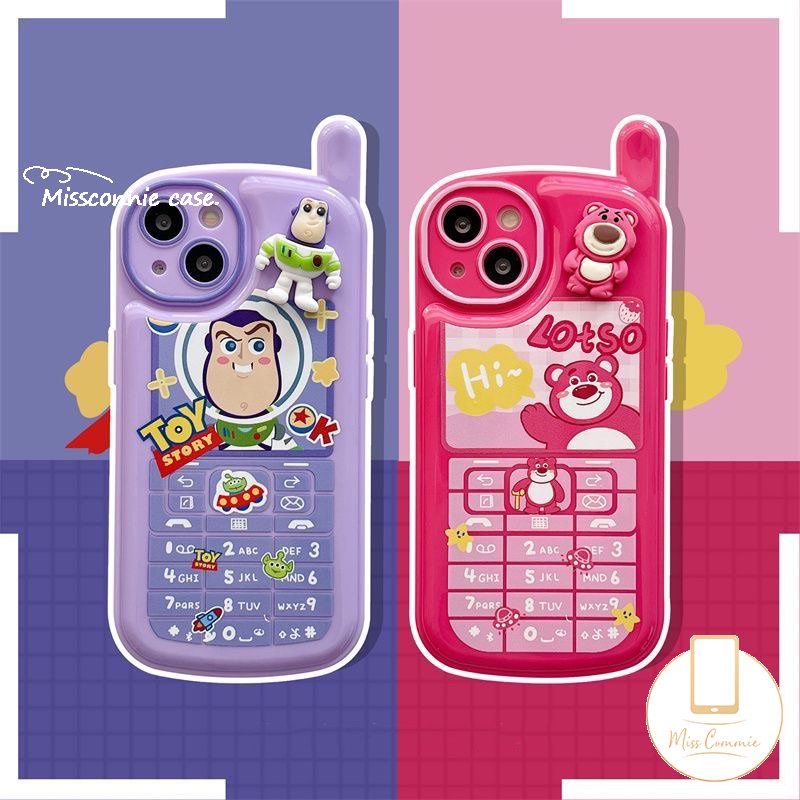 Kepribadian Retro Bentuk Telepon Kartun Toy Story Case Kompatibel Untuk iPhone 7Plus XR 11 13 14 12 Pro MAX 7 8 Plus X XS MAX SE 2020 3D Imut Strawberry Bear Manyo Lembut Tpu Cover