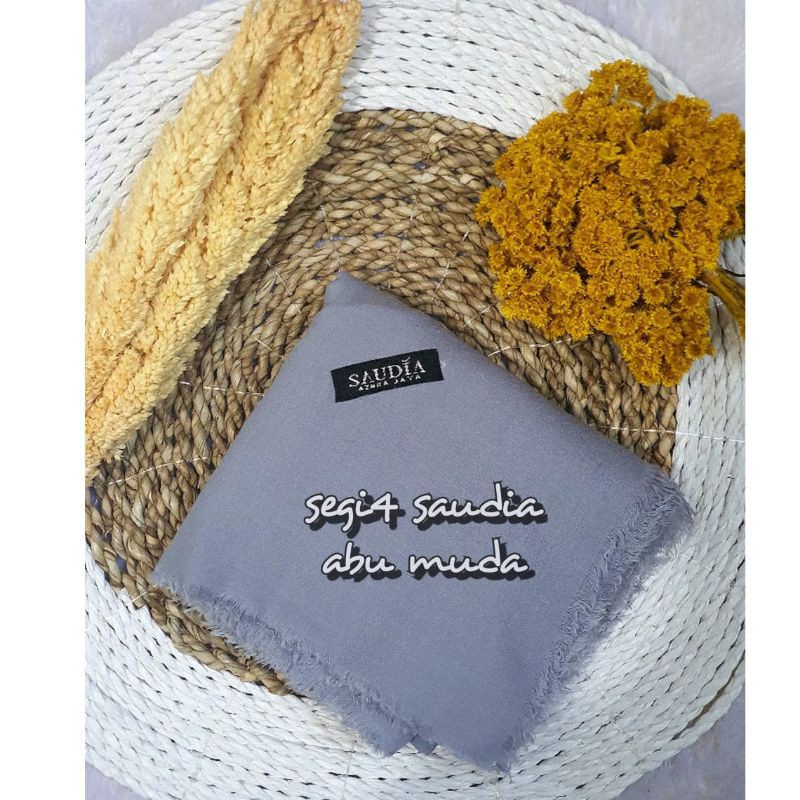 hijab segiempat saudia rawis size 115x115/hijab kerudung segimpat saudia rawis warna abu muda