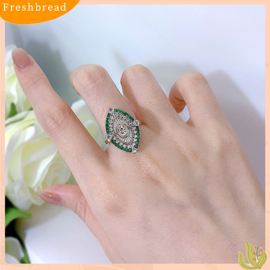 &lt; Freshbread &gt; Wanita Cincin Berlian Imitasi Mengkilap Hias Two-tone Geometri Electroplating Art Deco Hadiah Natural Emerald Faux Gemstone Engagement Wedding Ring Untuk Anniversary