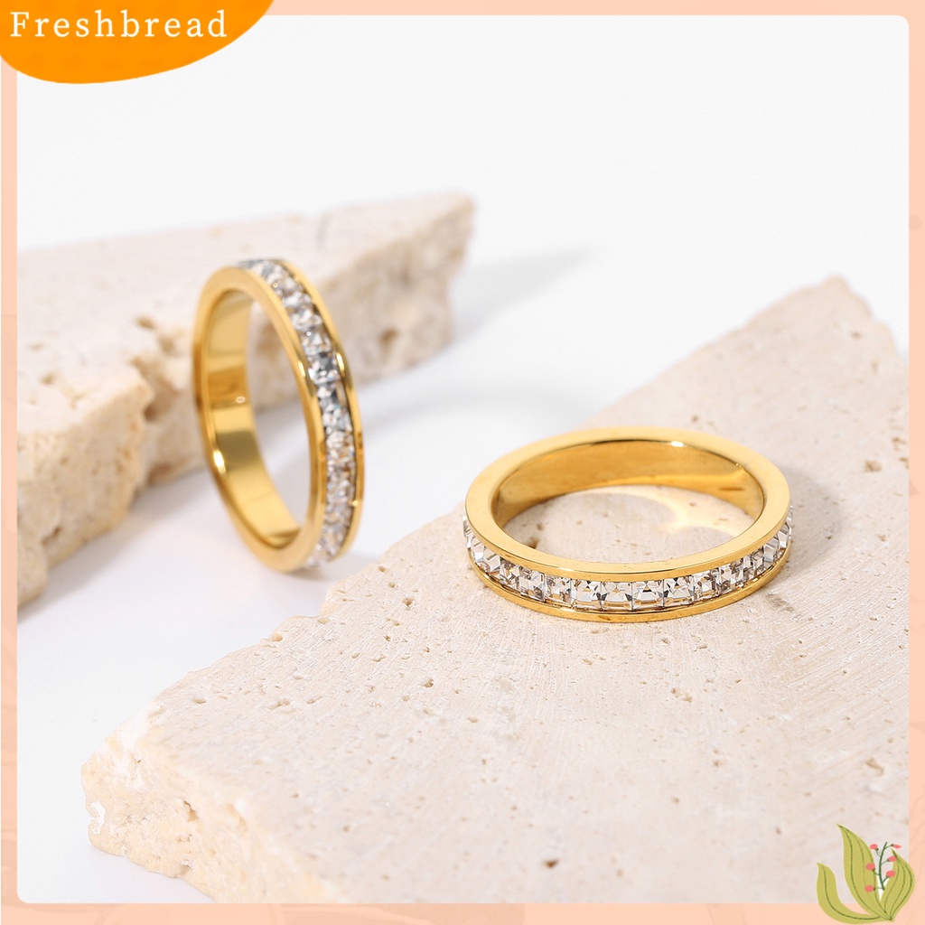 &lt; Freshbread &gt; Permukaan Halus Cincin Pasangan Mulia Persegi Cubic Zirconia Cincin Kawin Perhiasan Aksesori