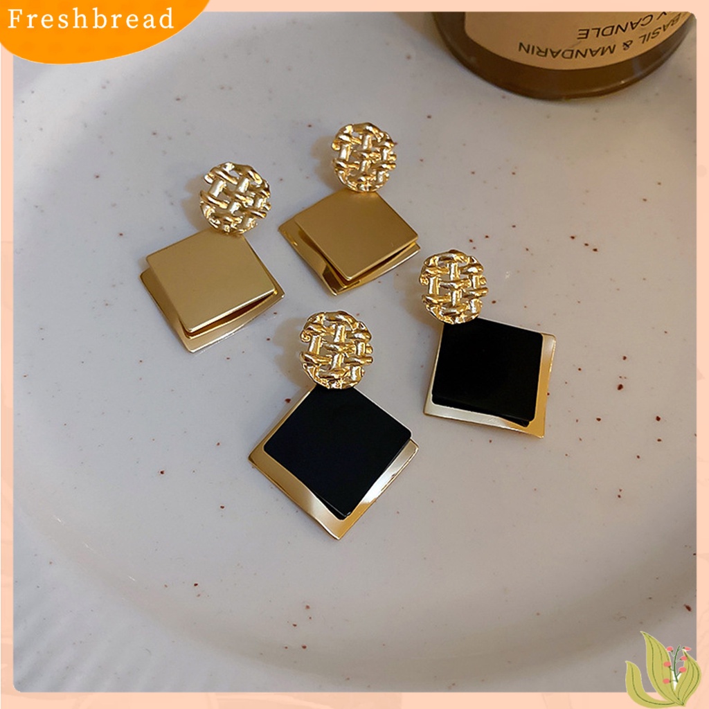 &lt; Freshbread &gt; 1pasang Anting Wanita Perhiasan Geometris Electroplating Bright Luster Stud Earrings Untuk Pakaian Sehari-Hari