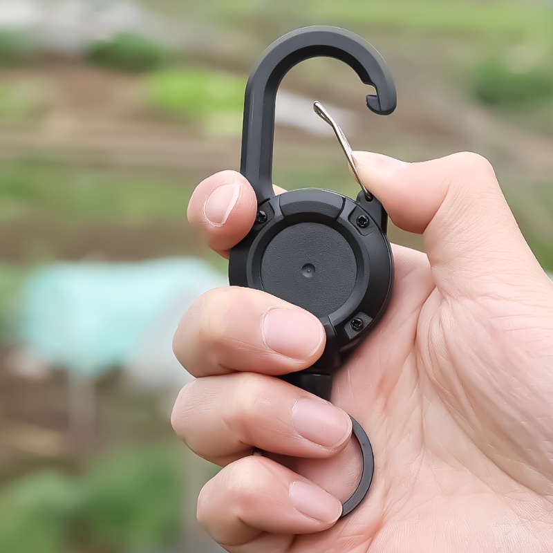 Gantungan Kunci Carabiner Bulat Hitam Putih Luar Ruangan Sederhana/Gesper Ransel Tali Elastis Yang Dapat Ditarik Dapat Digunakan Kembali