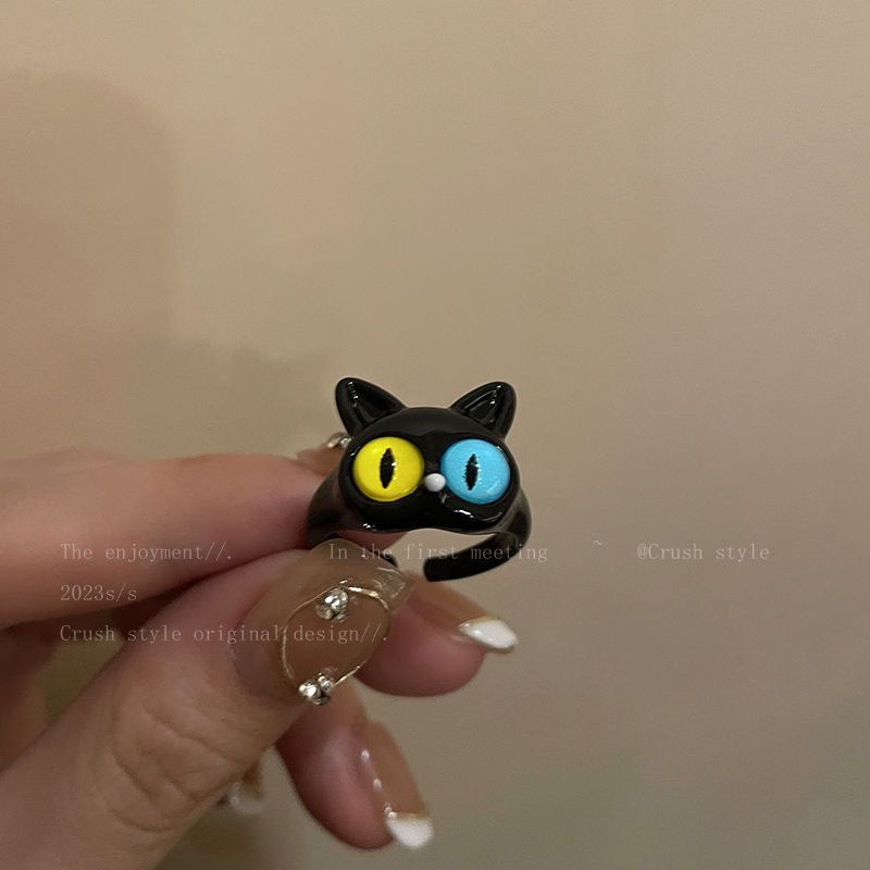 Cincin Monster Kucing Hitam Lucu Mata Besar Kartun Lucu Pasangan Ring Hadiah Ornamen