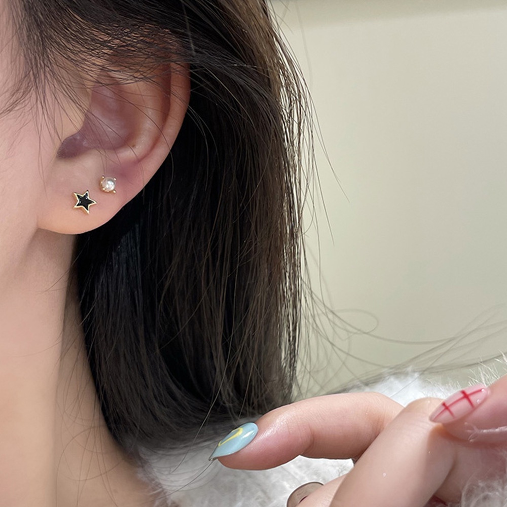 Anting Tusuk Bintang Hitam Mutiara Simulasi Kecil Simple Lucu Untuk Wanita Perhiasan Geometris Mini