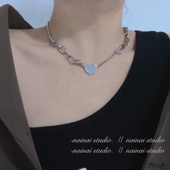 Kalung Hati Peach Gaya Dingin~ Disc Unik Temperamen Cinta Desain Niche Eropa Amerika Rantai Klavikula Perempuan