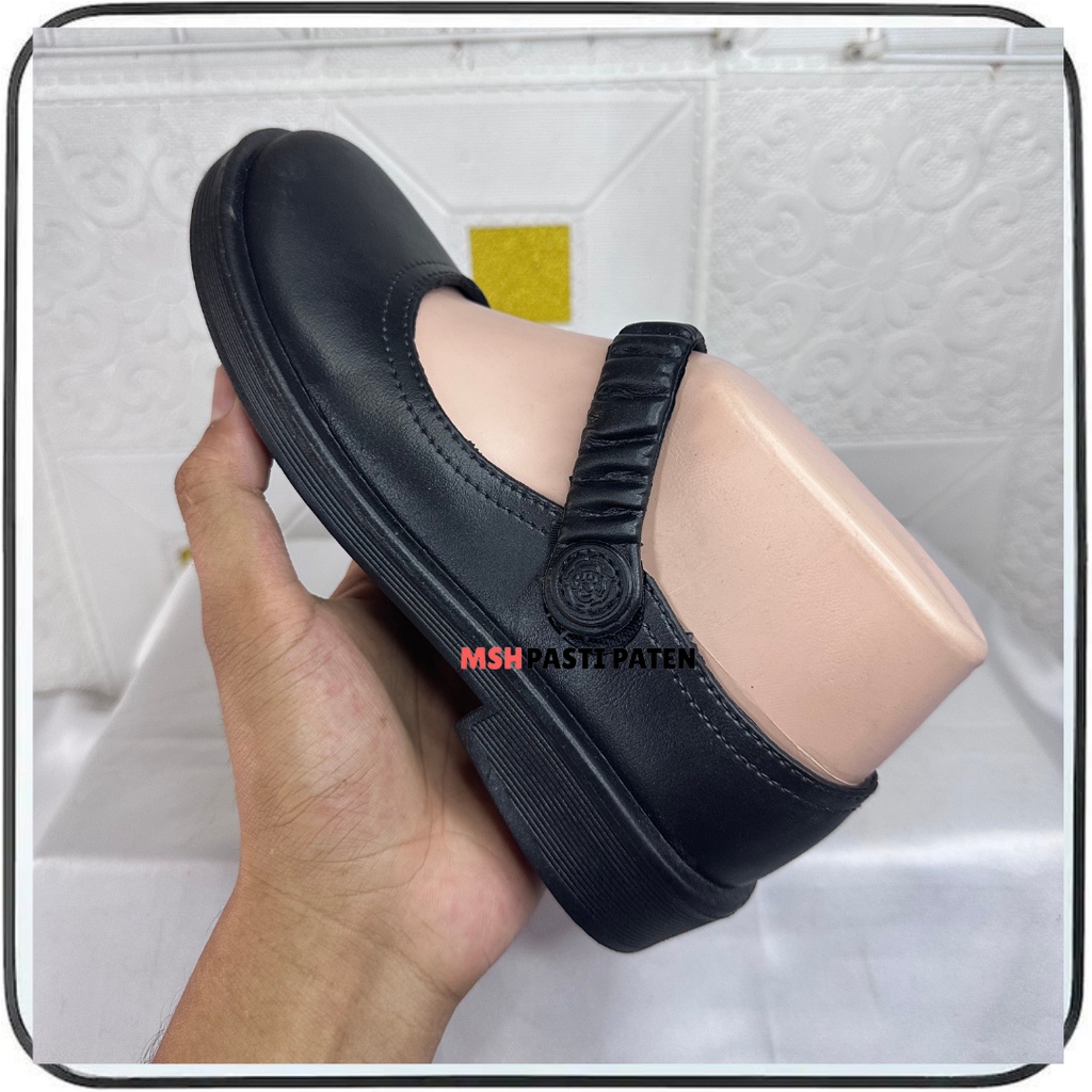 Sepatu Docmart Import Wanita Bahan Karet Empuk Tahan Air Balance 806
