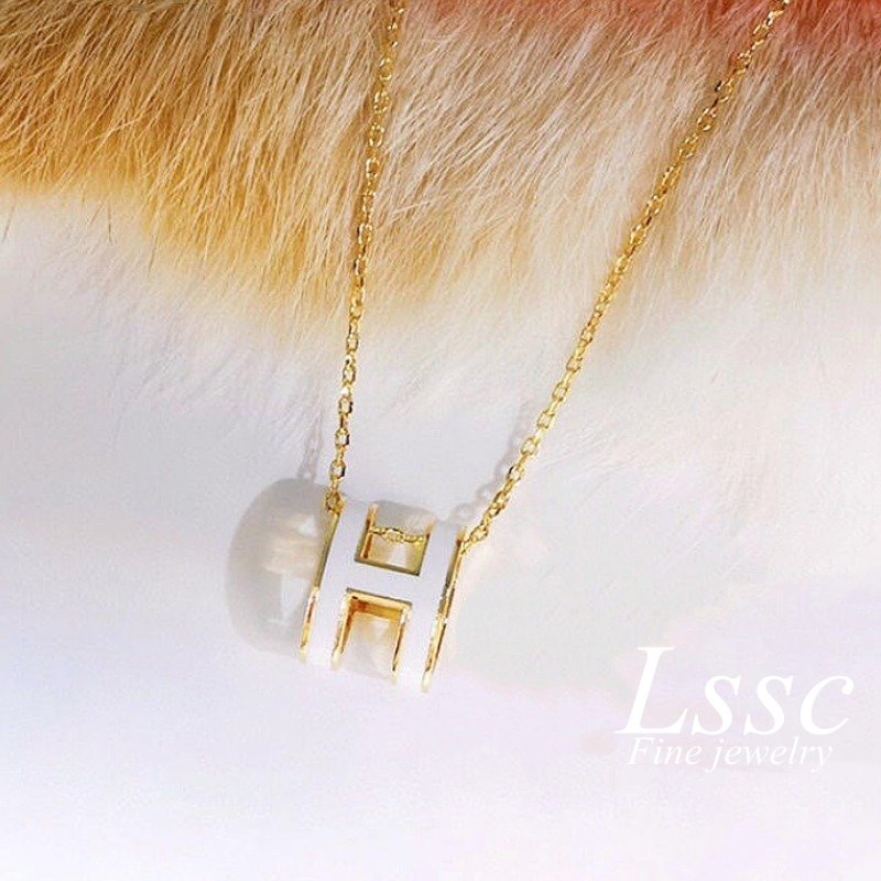 Kalung Titanium Huruf H Emas 18K Anti Karat Asli Cantik Aesthetic Korea Aksesoris Wanita Perhiasan