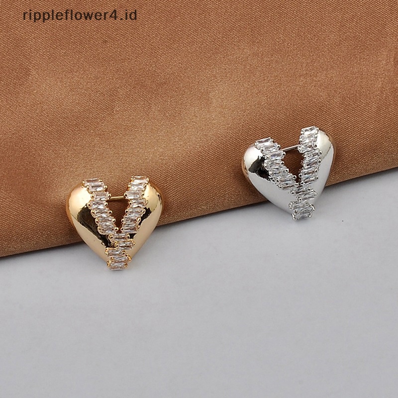 {rippleflower4.id} Vintage Zirkon Jantung Anti Silau Bros Untuk Wanita Pria Elegan Tembaga Gesper Kerah Klip Pin Aksesoris Pin Bros Perhiasan Hadiah~