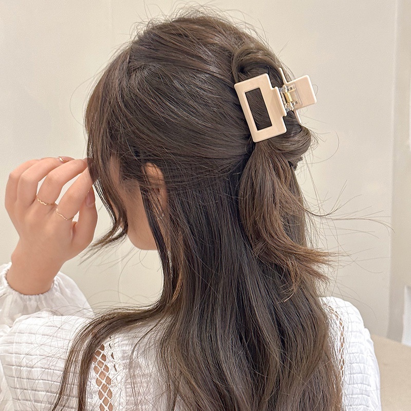 Korean INS Style Daily Bath Shower Makeup Sederhana Wanita Elegan Resin Hiu Klip Aksesoris Rambut Fashion Bentuk Persegi Hair Claw Sweet Fresh Girls Ponytail Holder Jepit Rambut