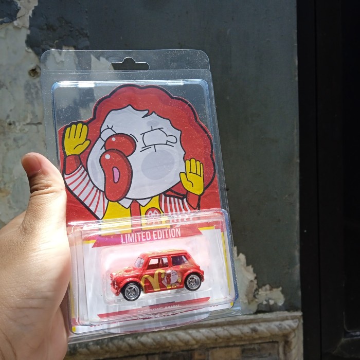 TERBARU Hot Wheels Morris Mini custom Ronald McDonalds