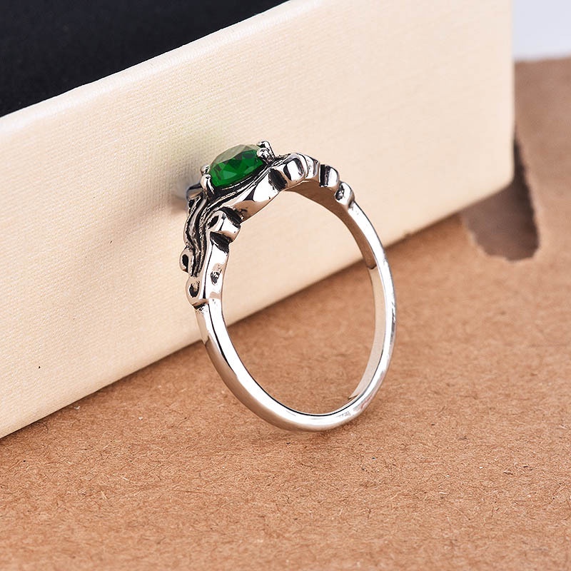 Goldkingdom Aksesoris Perhiasan Fashion Ready Stock Niche Design Cincin Pertunangan Batu Permata Hijau Baru Dijual Di Eropa Dan Amerika.