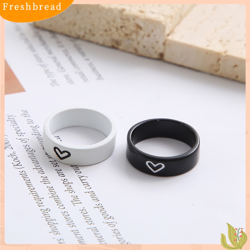 &lt; Freshbread &gt; 1pasang Cincin Pasangan Warna Kontras Temperamen Hadiah Valentine Teman Baik Lucu Berbentuk Hati Jari Cincin Untuk Anniversary