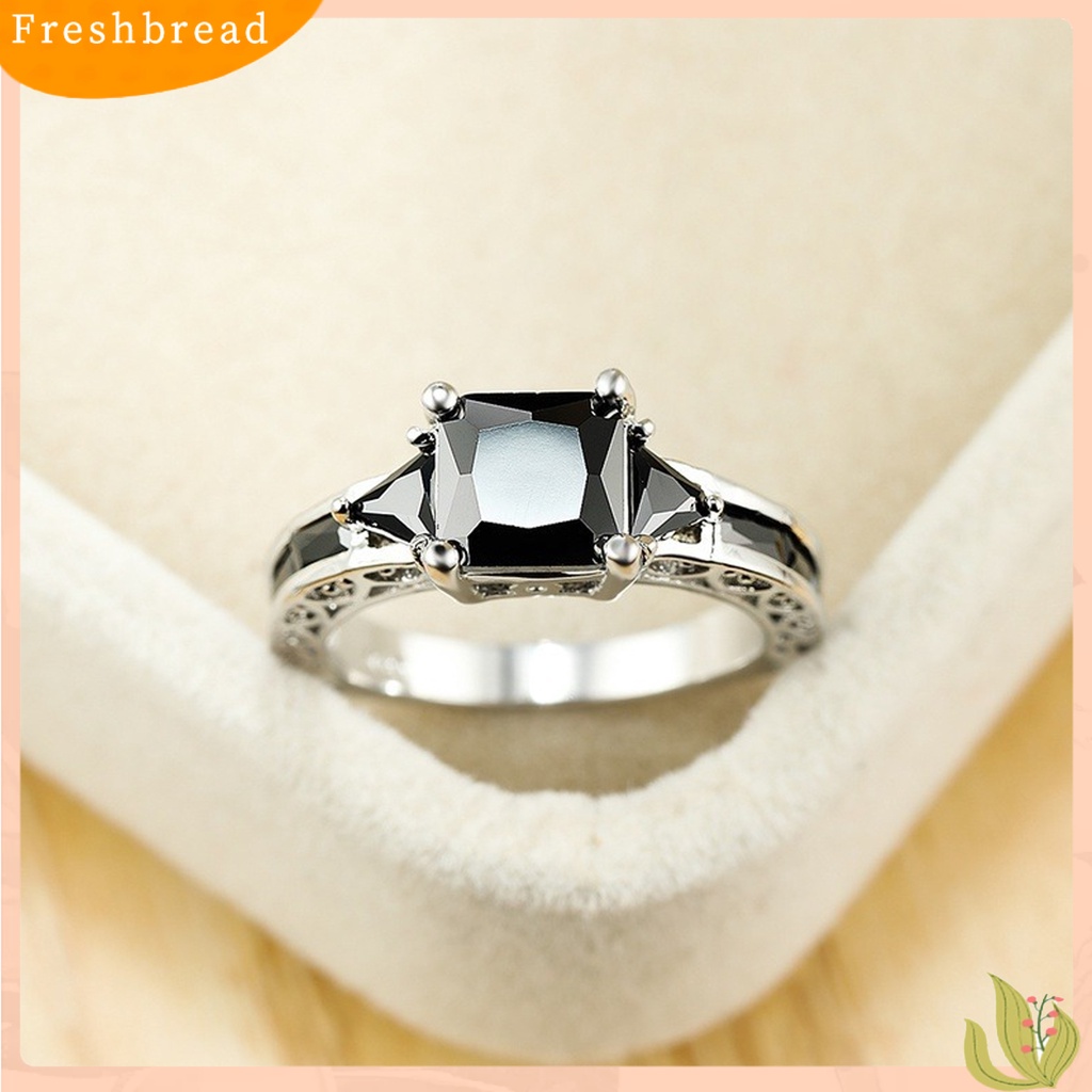 &lt; Freshbread &gt; Wanita Cincin Cubic Zirconia Eropa Dan Amerika Berongga Keluar Vintage Geometris Dekorasi Bersinar Lady Janji Pernikahan Band Cincin Perhiasan Aksesori