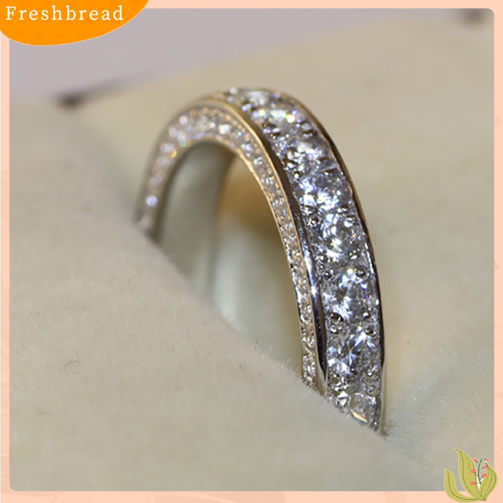 &lt; Freshbread &gt; Cincin Kawin Bulat Mengkilap Tidak Luntur Berlian Imitasi Bertatahkan Simetris Jari Circlet Perhiasan Pengantin