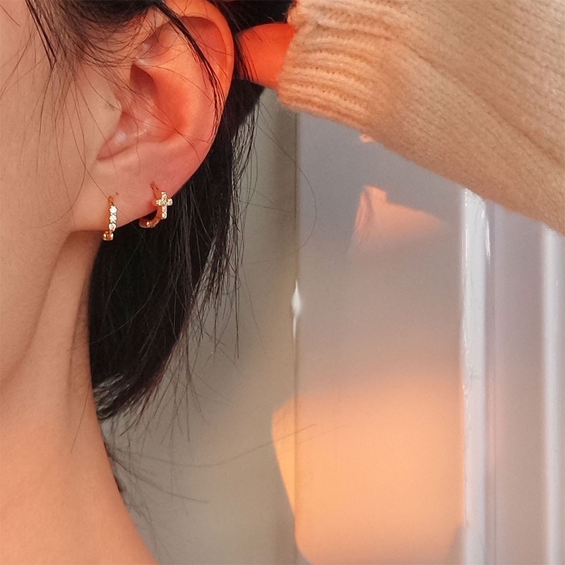 Anting Tusuk Gantung Sterling Silver 925 Desain Kupu-Kupu Hias Kristal Zircon Untuk Wanita