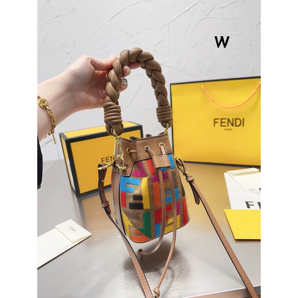 FENDI Tas ember kecil fendi Tas Utusan Tas Tangan Tas Bahu