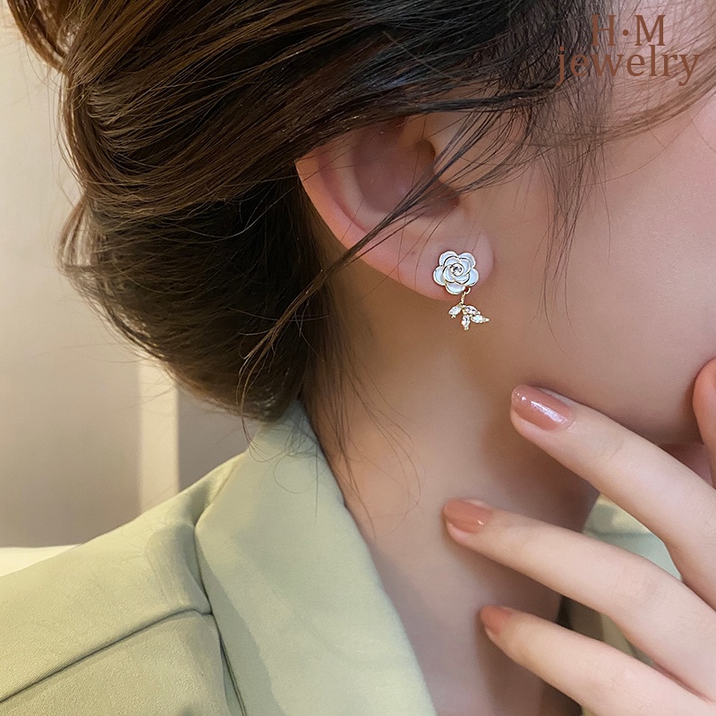 S925 Perak Fashion Temperamen Liar Camellia Stud Earrings2023 Baru Bermutu Tinggi Anting-Anting