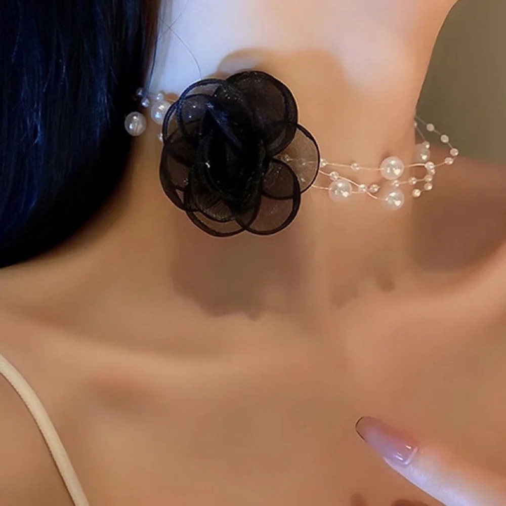 Jisoo Flower French Romantic Black And White Choker Flower Pearl Necklace Untuk Wanita Musim Panas Rantai Tulang Selangka Dengan Kalung Peri