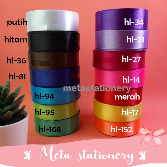 

Pita Saten Warna Polos ( Part 1 ) - Putih, 1/4