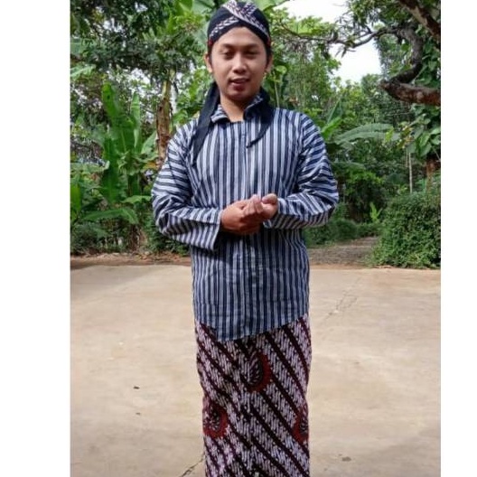 Lurik SET BAJU SURJAN PRIA SET LENGKAP BAJU SURJAN ADAT JAWA PRIA DEWASA BAJU SURJA LURIK JOGJA PAKA