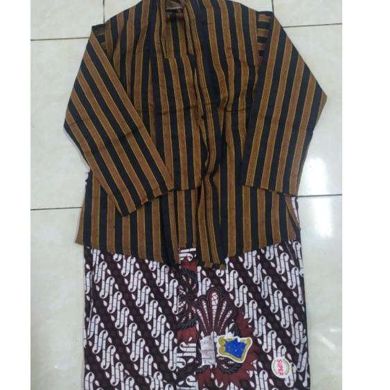 Lurik Penjualan Terbanyak.. kebaya lurik kutu baru