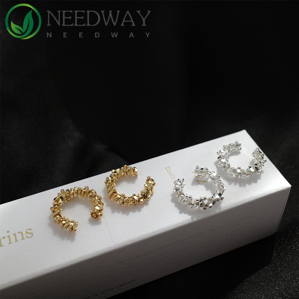 Needway  Klip Tulang Telinga Wanita Shinny Metal Ball Fashion Warna Emas Perak Vintage Tanpa Tindik Anting